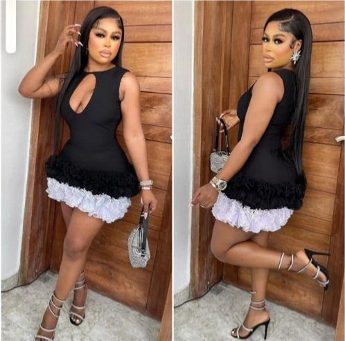 Sleeveless bodycon dress