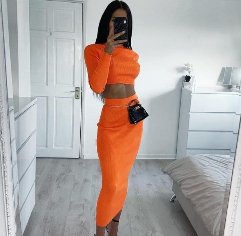 Ribbed knit crop top